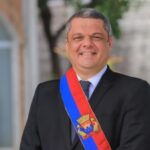 Edvaldo Neto celebra vitória nas eleições suplementares de Cabedelo após confirmação do resultado pelo TRE.