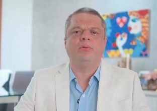 Prefeito de Cabedelo, Edvaldo Neto, em vídeo publicado nas redes sociais após afastamento do cargo