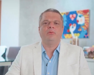 Prefeito de Cabedelo, Edvaldo Neto, em vídeo publicado nas redes sociais após afastamento do cargo