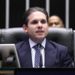 Hugo Motta em pronunciamento sobre leis de combate à violência contra a mulher