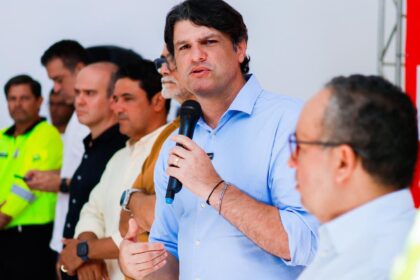 Leo Bezerra durante abertura do curso de formação de agentes de mobilidade em João Pessoa