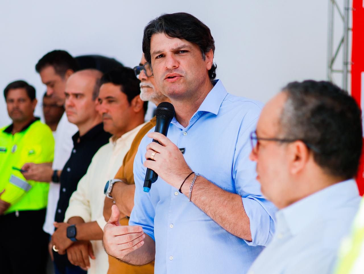 Leo Bezerra durante abertura do curso de formação de agentes de mobilidade em João Pessoa