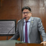 Cemitério público em João Pessoa apresenta necessidade de manutenção apontada por vereador durante sessão na Câmara