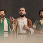 Elenco do musical católico Benedictus durante apresentação no Teatro Paulo Pontes