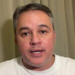 Senador Efraim Filho durante pronunciamento sobre parceria da Cagepa na Paraíba.