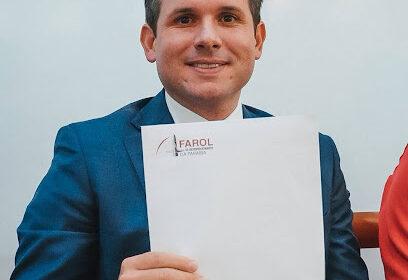 Entrega de carta técnica sobre jornada de trabalho ao deputado Hugo Motta em João Pessoa