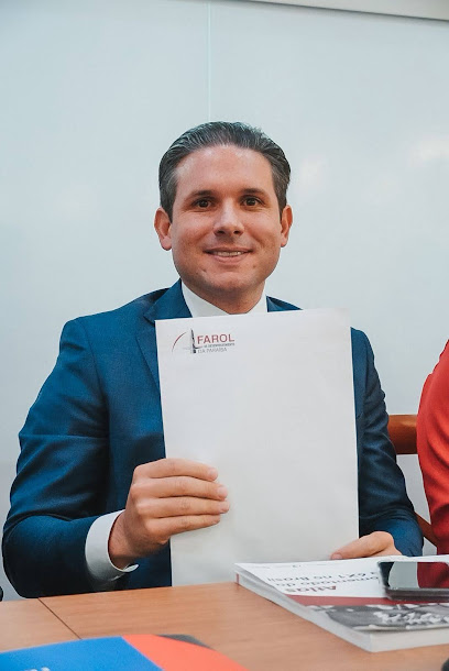 Entrega de carta técnica sobre jornada de trabalho ao deputado Hugo Motta em João Pessoa