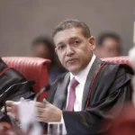 Ministro Nunes Marques durante sessão do STF em Brasília