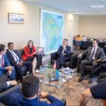 Governador Lucas Ribeiro durante agenda com ministros em Brasília