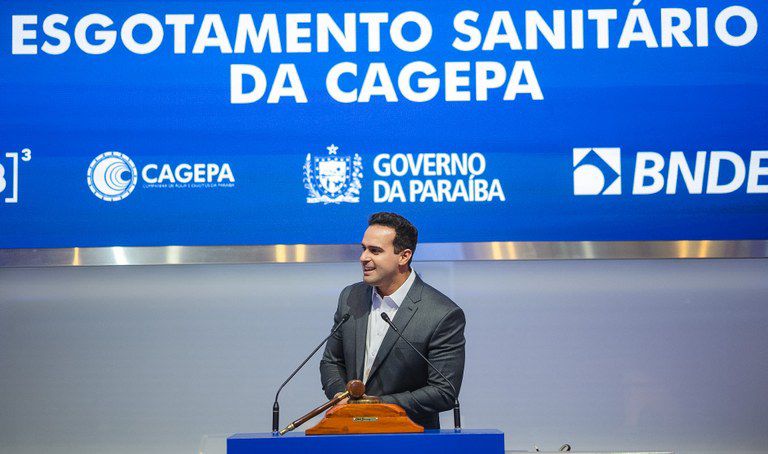 Governador Lucas Ribeiro participa de evento sobre parceria público-privada do saneamento na B3, em São Paulo.