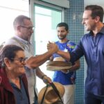 Governador Lucas Ribeiro participa da recepção do voo inaugural da Latam entre Brasília e Campina Grande no Aeroporto João Suassuna.