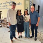 Ruy Carneiro e Nabor Wanderley durante visita a hospital filantrópico na Paraíba.