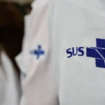 Aplicação de semaglutida em paciente participante de projeto-piloto do SUS para tratamento da obesidade.