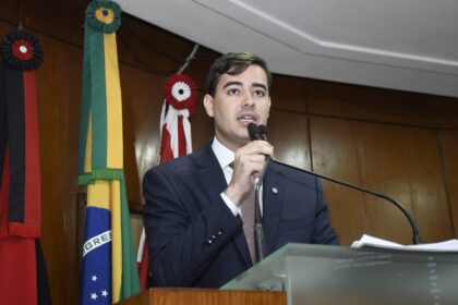 ereadores da Câmara Municipal de João Pessoa durante sessão que definiu os integrantes da CPI do Esgoto.