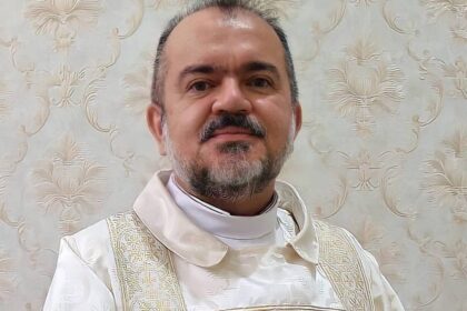 Professor Antônio Lisboa Leitão de Souza, da Universidade Federal de Campina Grande (UFCG), demitido pelo Ministério da Educação após processo administrativo disciplinar.