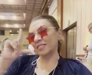 Cida Ramos aparece em vídeo publicado nas redes sociais comentando pesquisa eleitoral que aponta Lula na liderança.