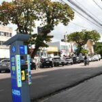 Fachada de área da Zona Azul Digital em João Pessoa, sistema de estacionamento rotativo alvo de ação judicial.