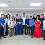 Governador Lucas Ribeiro participa de reunião com representantes de 14 partidos da base aliada para criação do Conselho Político das eleições de 2026.
