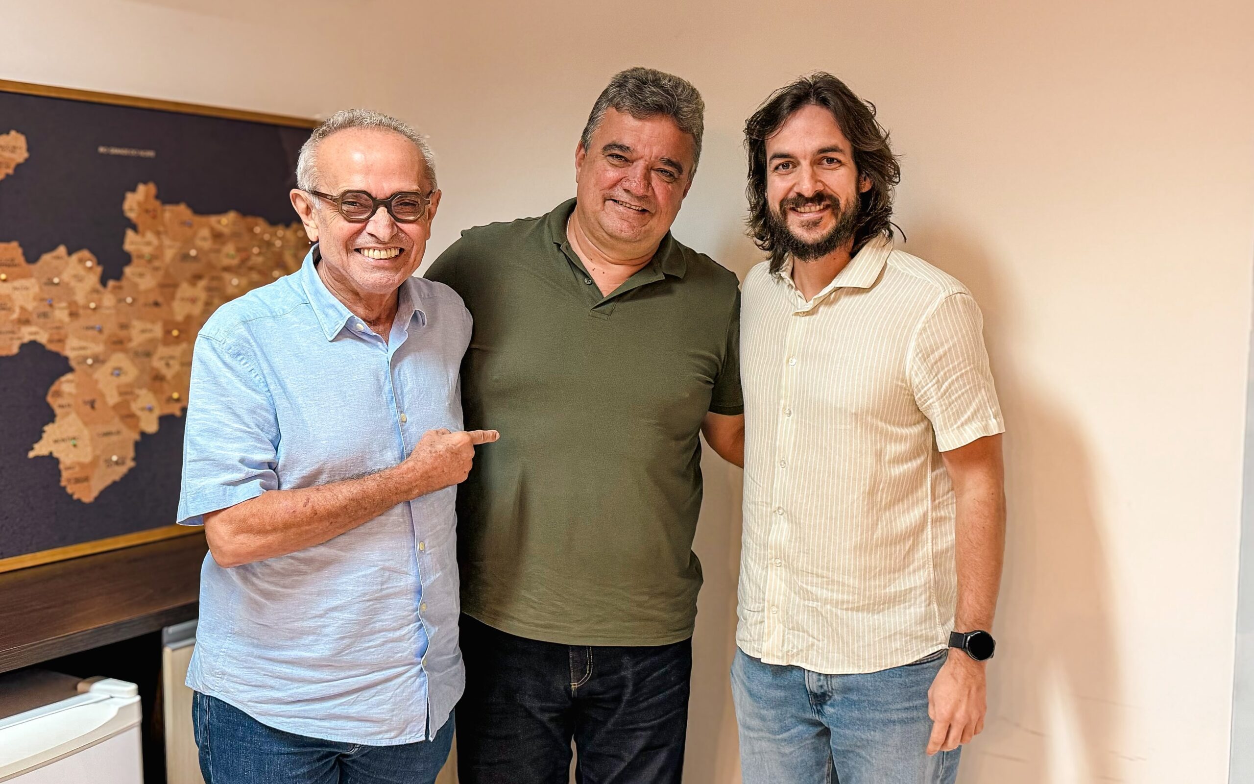 Cícero recebe apoio clodoaldo