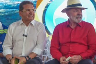 Adriano Galdino inaugura Casa Lula Paraíba em Campina Grande