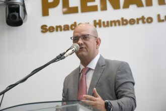 Vereador Bruno Farias assume liderança da bancada de situação na Câmara de João Pessoa