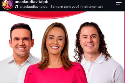 Veneziano Vital do Rêgo e Jhony Bezerra durante ato de campanha em Campina Grande