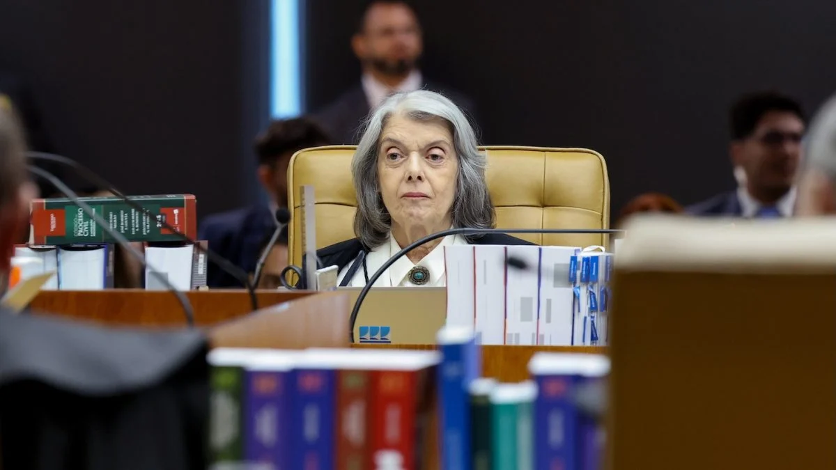 Ministra Cármen Lúcia durante sessão do Supremo Tribunal Federal