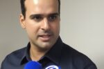 Lucas Ribeiro durante declaração sobre denúncias de suposta compra de votos na campanha eleitoral