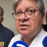 João Azevêdo durante entrevista sobre a eleição de 2026 na Paraíba