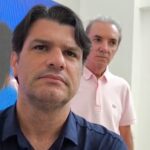Léo Bezerra durante entrevista em João Pessoa