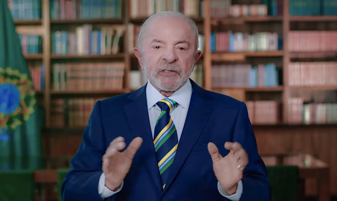 Presidente Lula durante compromisso oficial