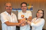 Manoel Ludgério, Ivonete Ludgério e Nabor Wanderley durante articulação política para as eleições de 2026