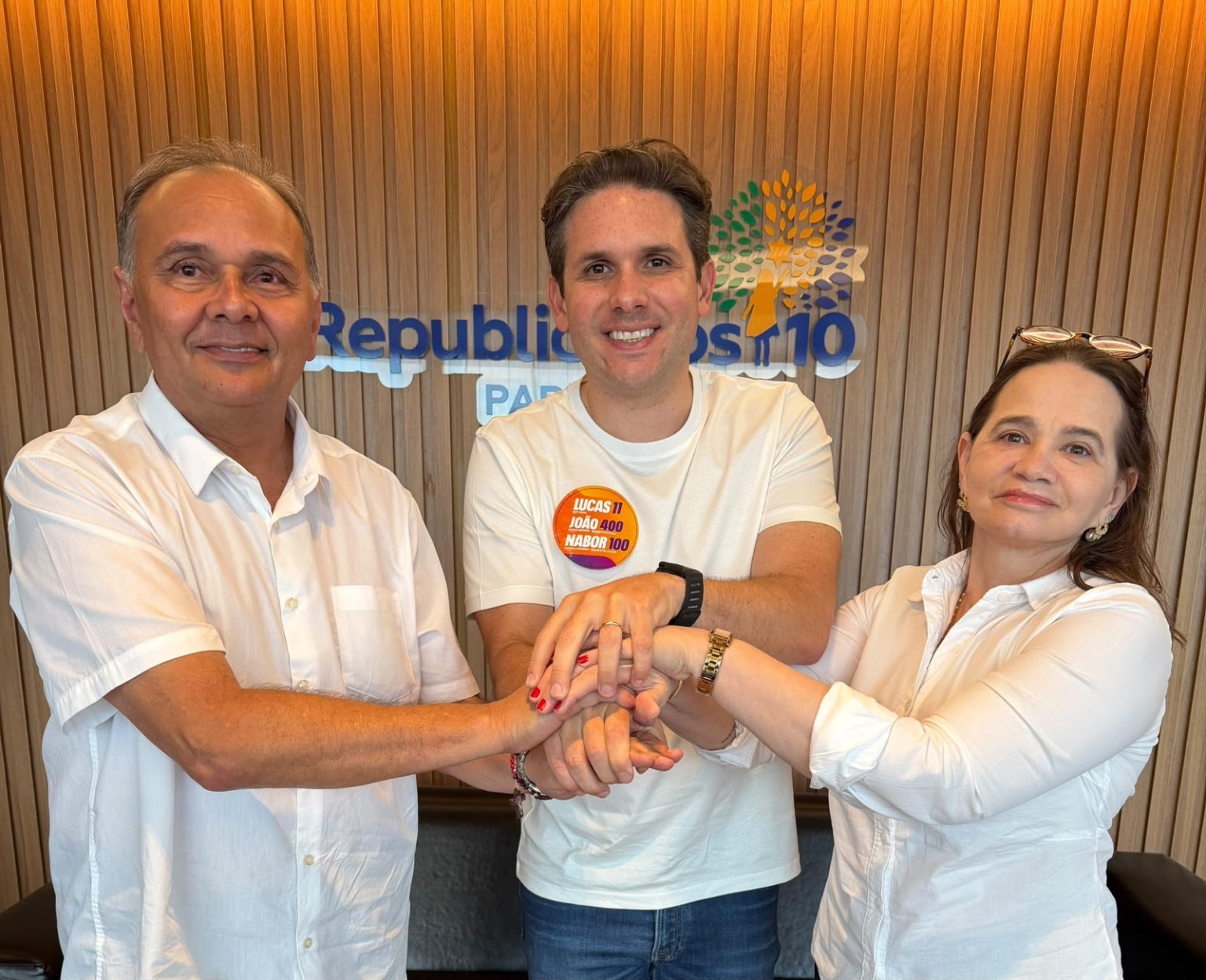 Manoel Ludgério, Ivonete Ludgério e Nabor Wanderley durante articulação política para as eleições de 2026