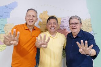 Alírio Pontes Filho anuncia apoio a João Azevêdo e Nabor Wanderley para o Senado
