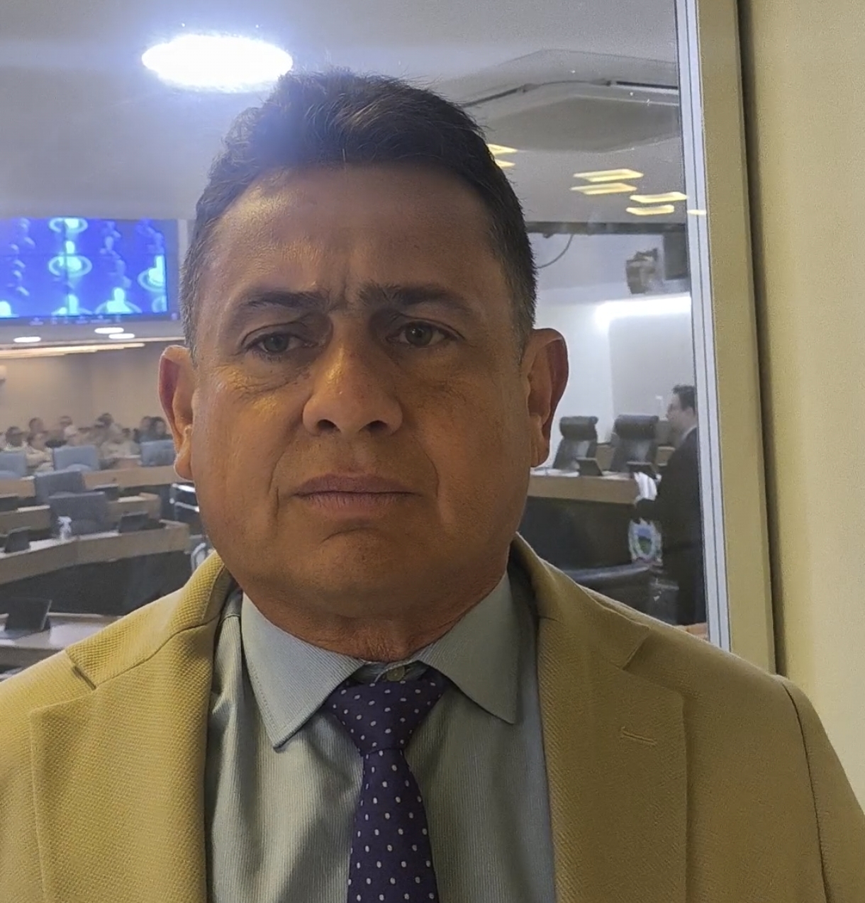 : Deputado Walber Virgulino durante entrevista sobre o STF e o caso Daniel Vorcaro