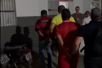 Polícia Civil da Paraíba durante operação contra grupo investigado por roubos a residências de agentes políticos